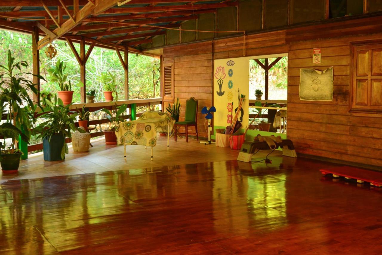 Hotel La Cascada Puntarenas Luaran gambar