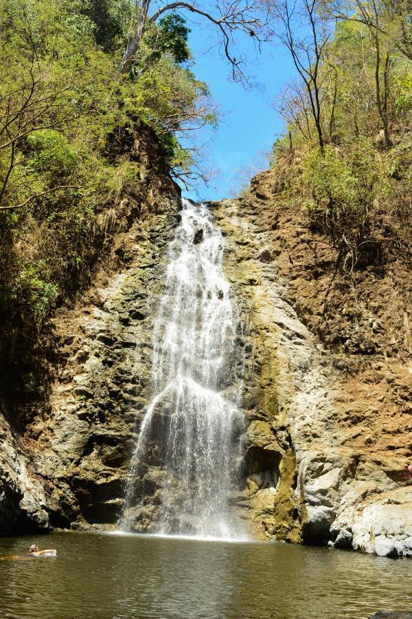 Hotel La Cascada Puntarenas Luaran gambar