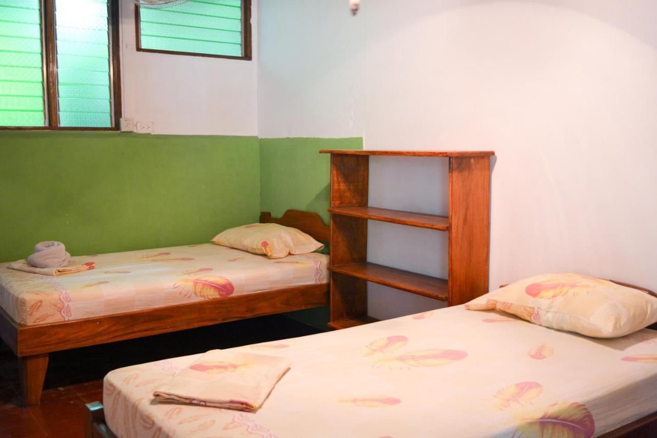Hotel La Cascada Puntarenas Luaran gambar