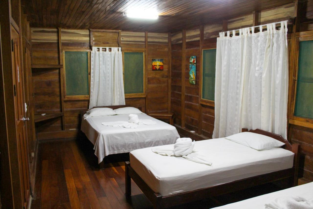 Hotel La Cascada Puntarenas Luaran gambar