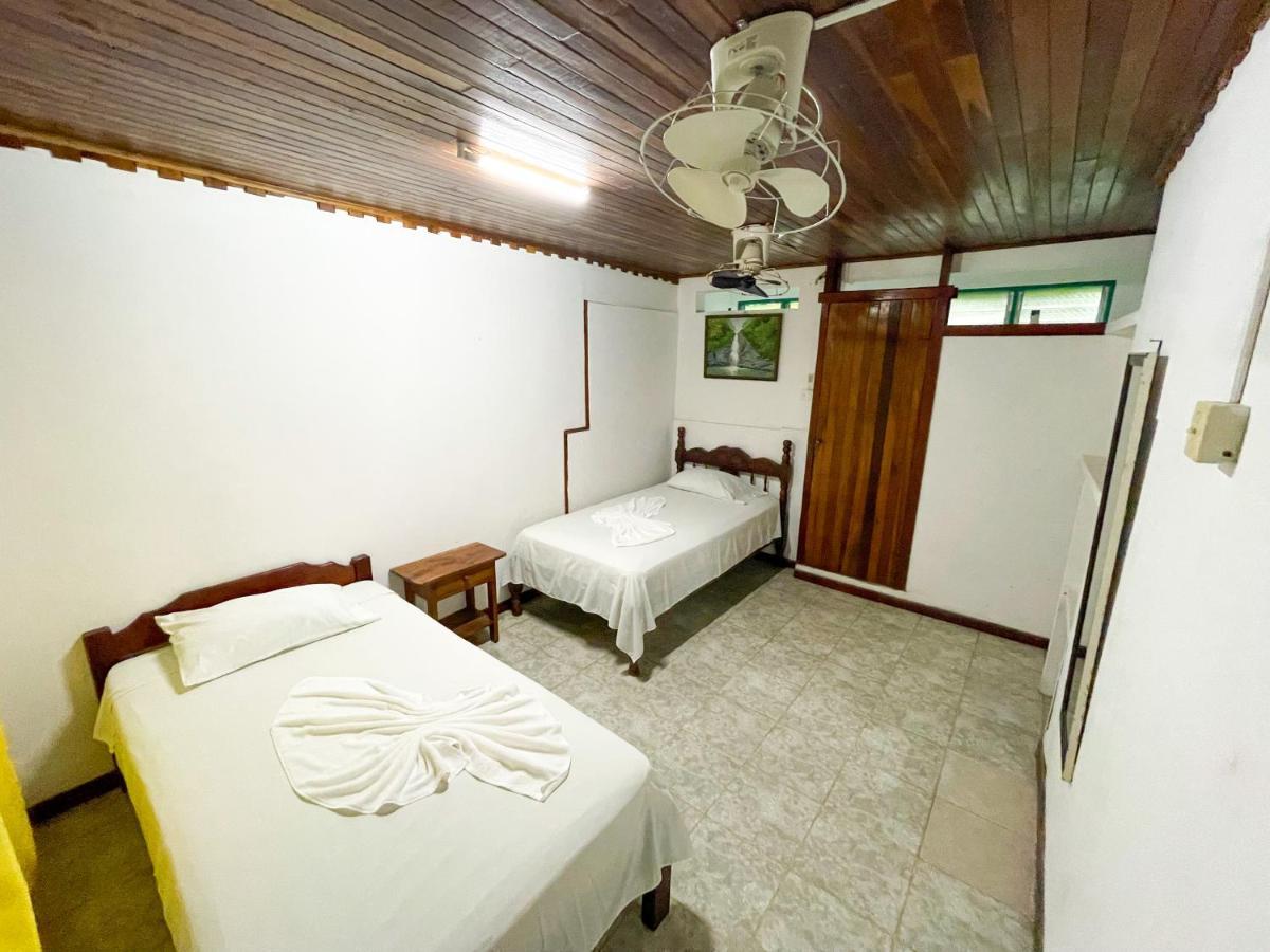 Hotel La Cascada Puntarenas Luaran gambar