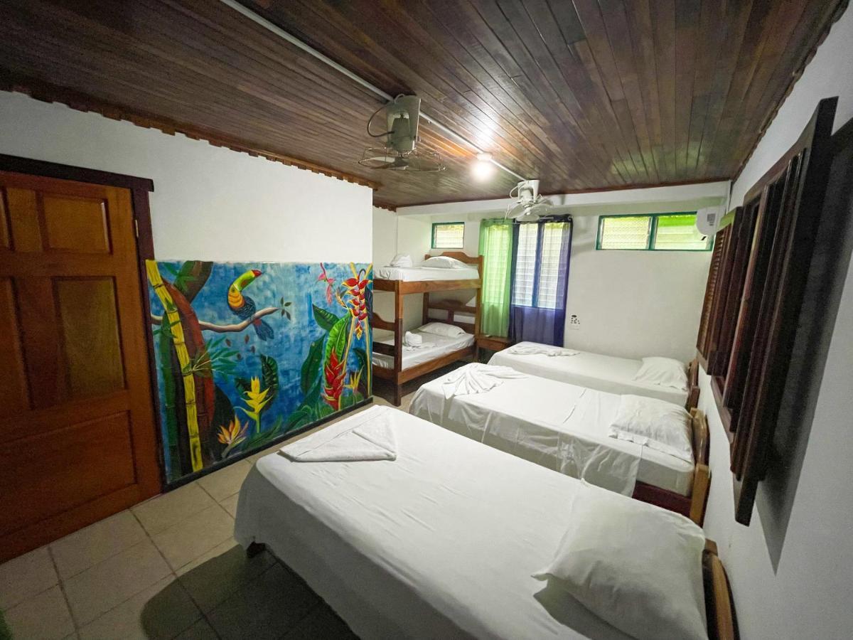 Hotel La Cascada Puntarenas Luaran gambar