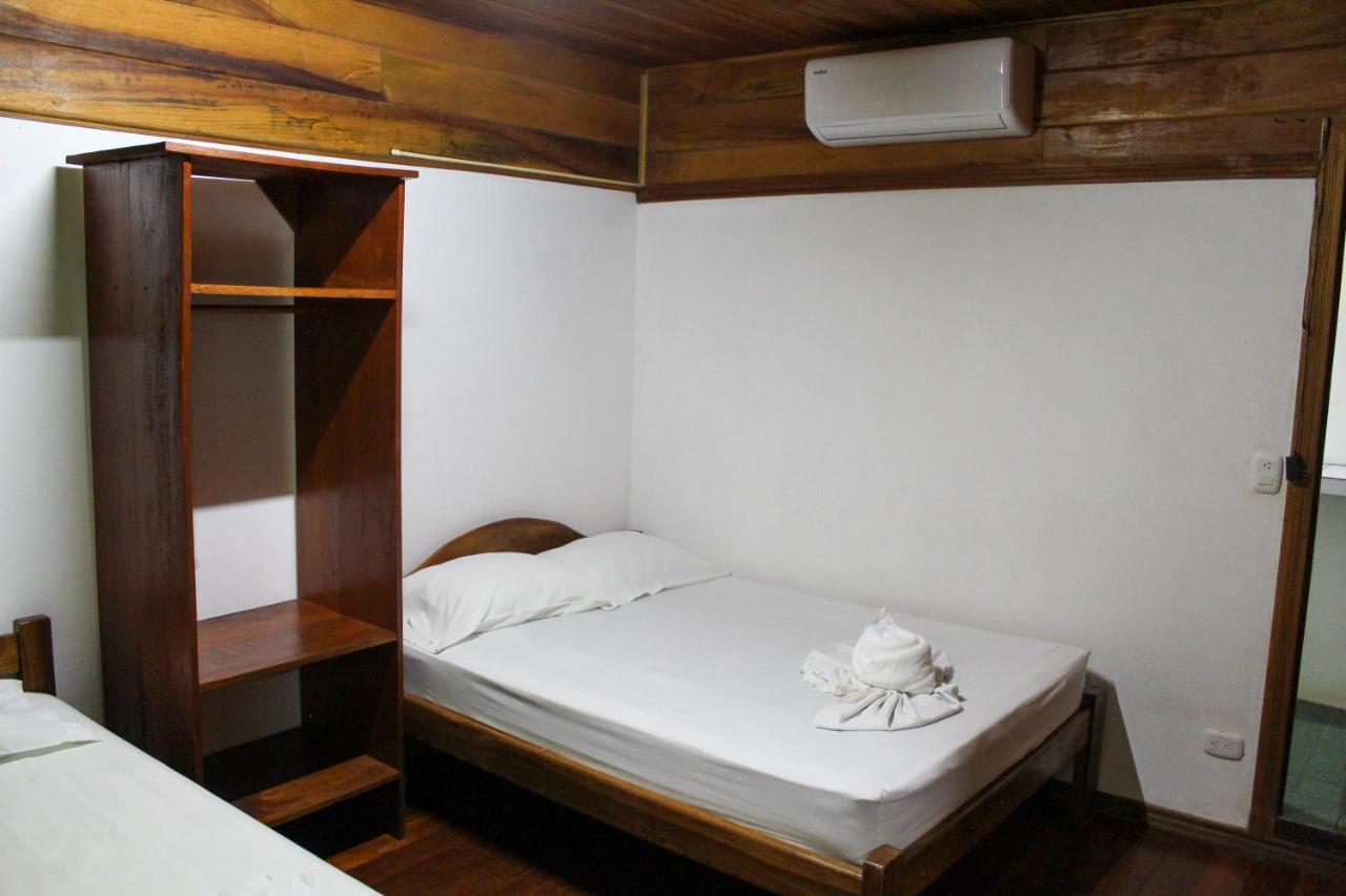 Hotel La Cascada Puntarenas Luaran gambar